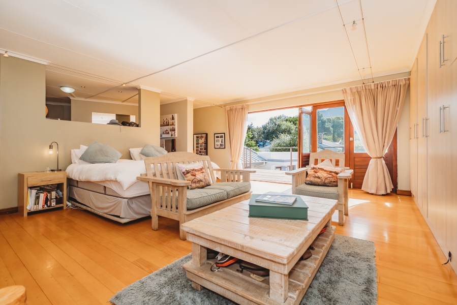 4 Bedroom Property for Sale in Heatherlands Western Cape
